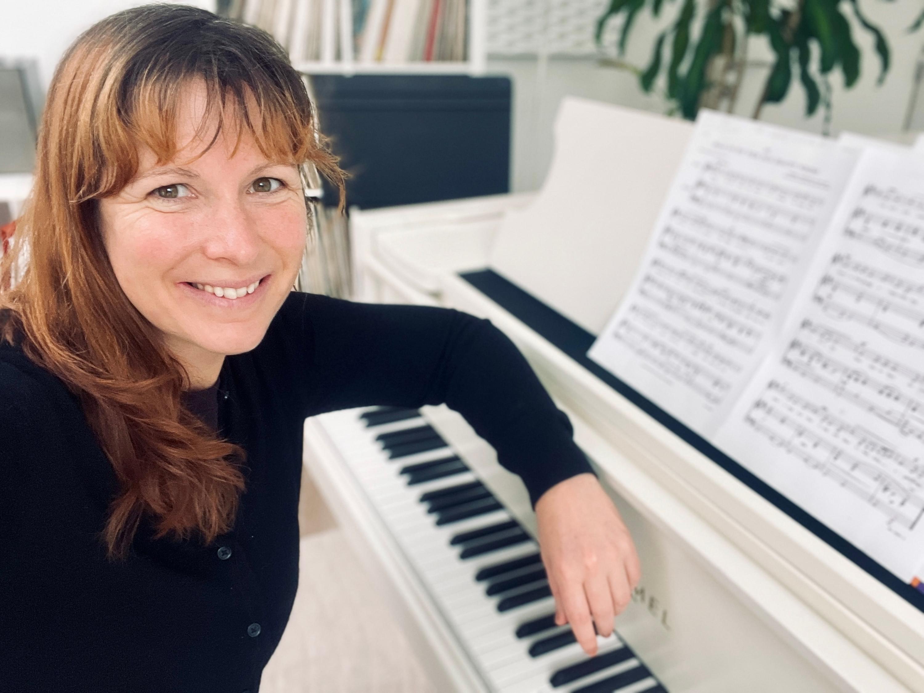 Hanne Deneire – multidimensionaal componist onderweg naar Tomorrowland tedtalk als speaker.